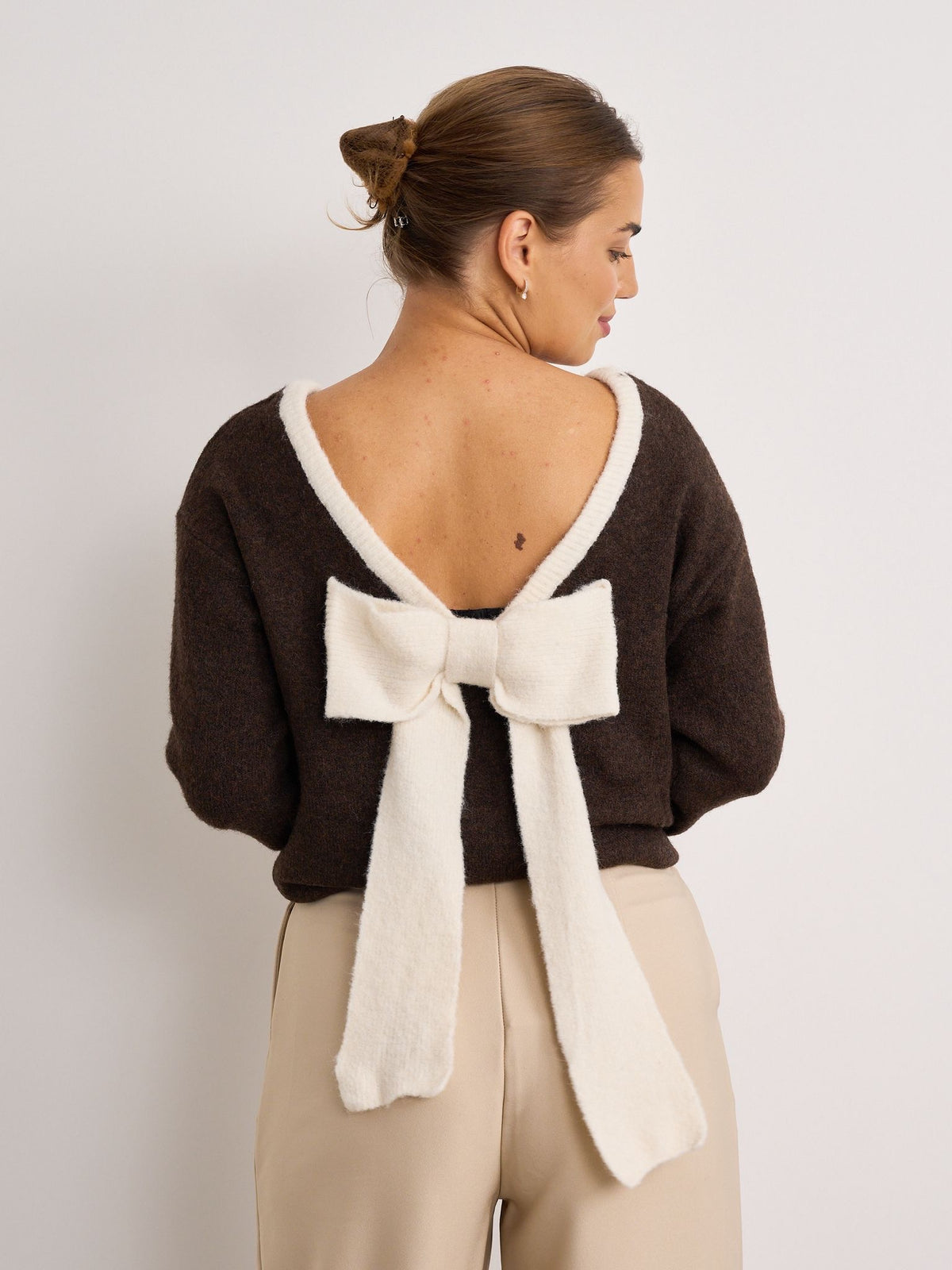 Bow Knit - Chocolate