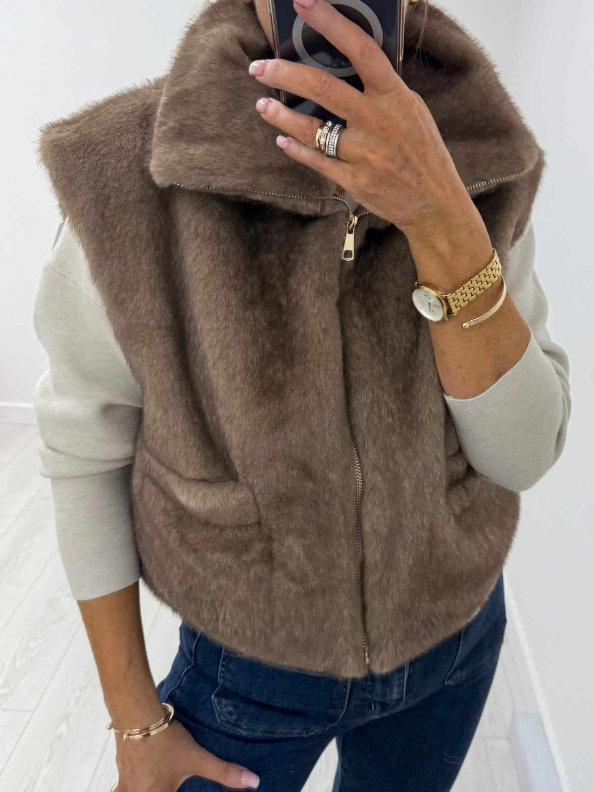 Fun Fur Gilet - Toffee