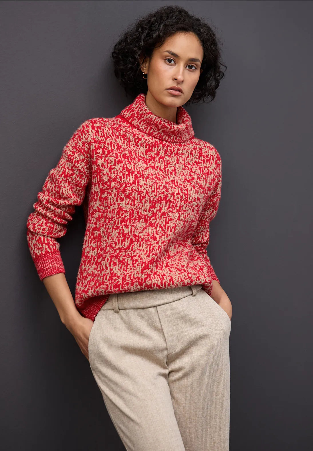 Two-tone Sweater -  racing red                     303558