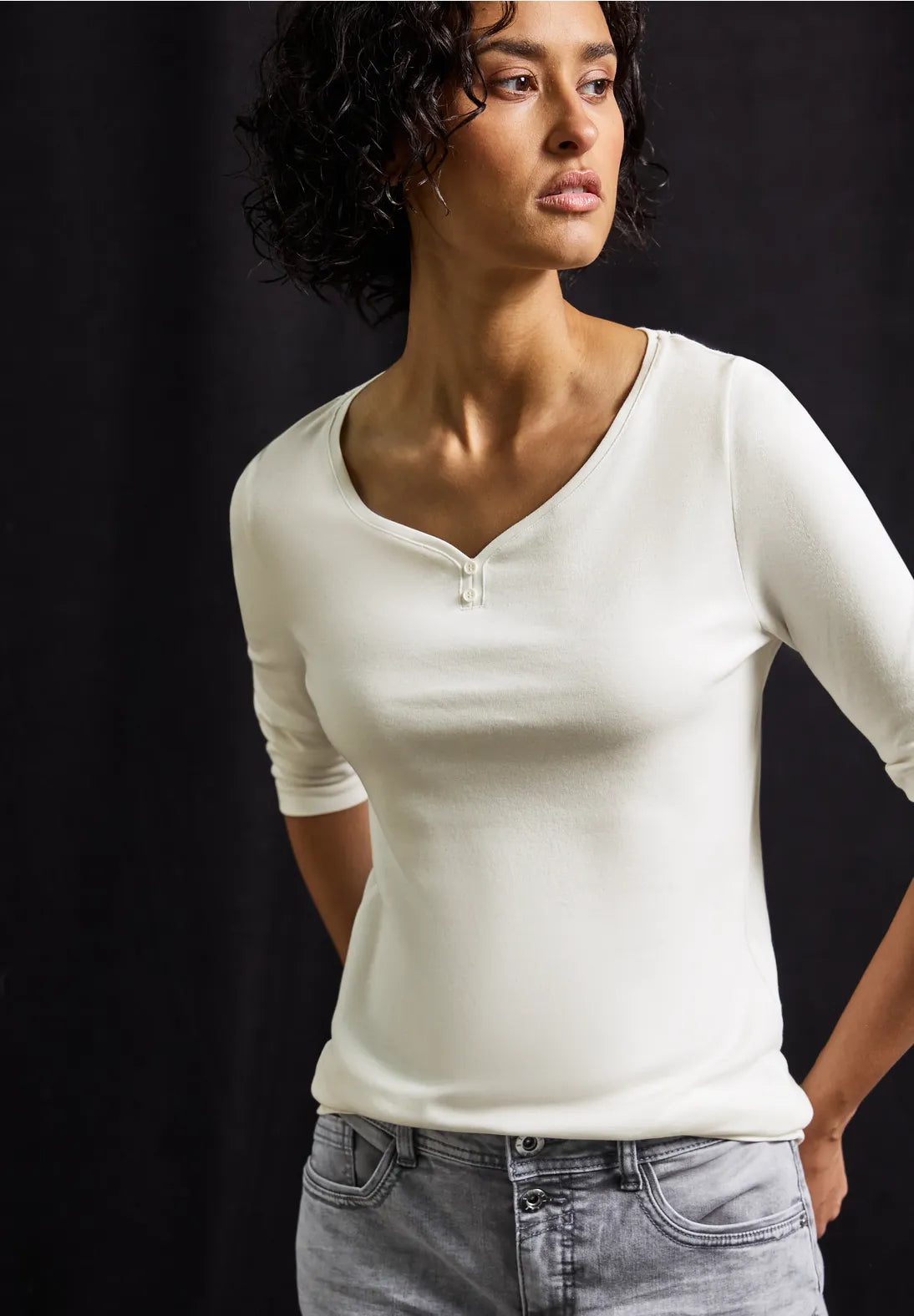 Basic shirt w.button - off white                      323993