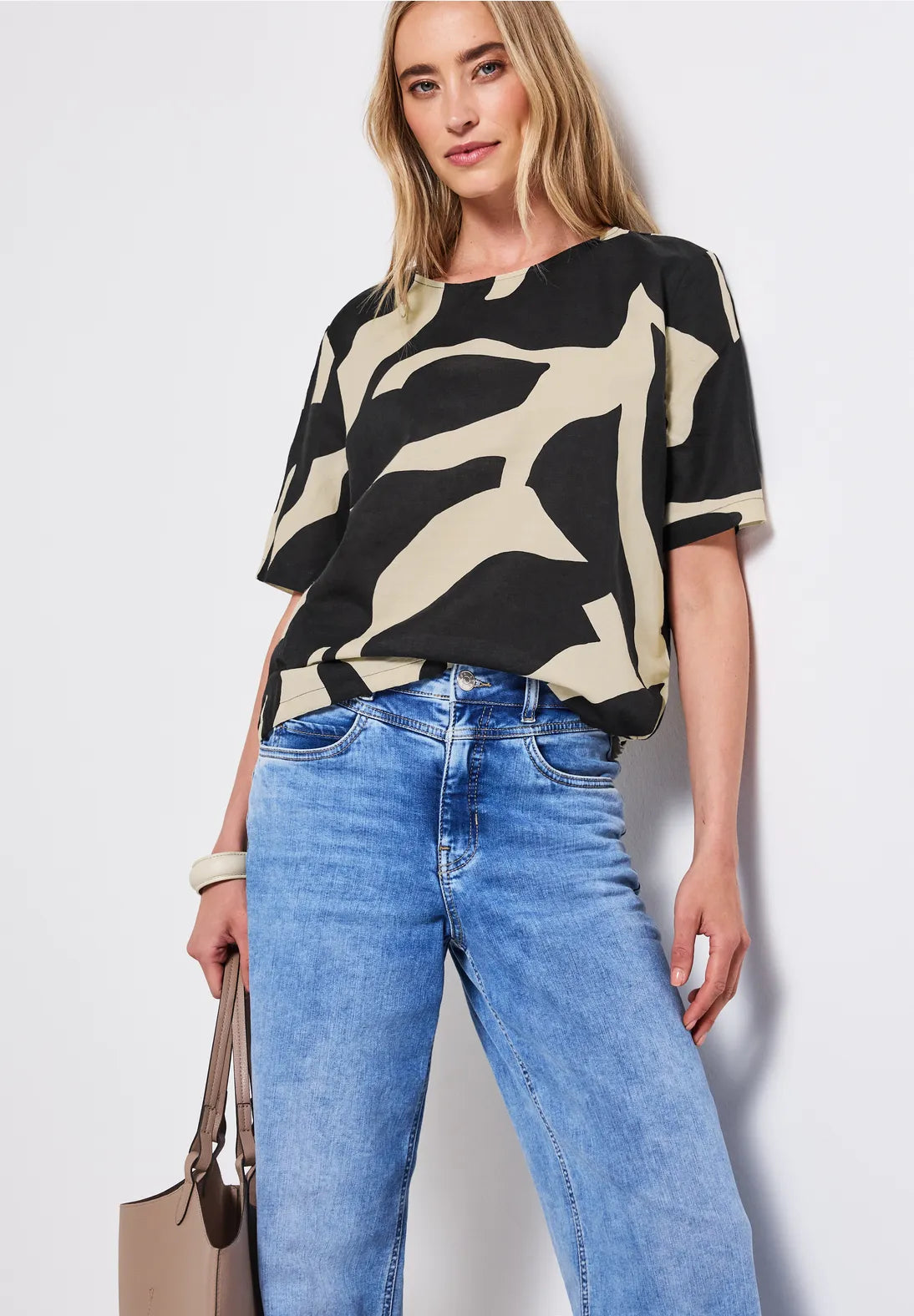 Linen Top with drawstring          345742