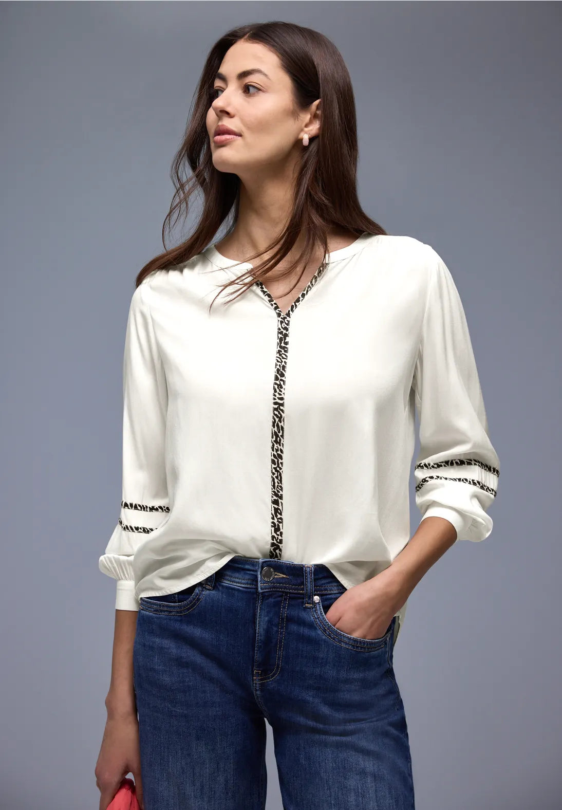 Tunic blouse w piping details  - off white