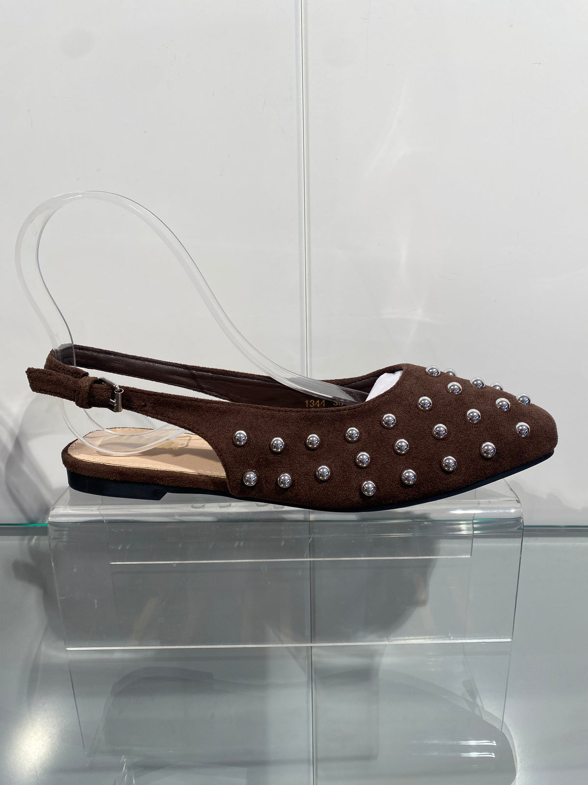 Inia Flats - Brown