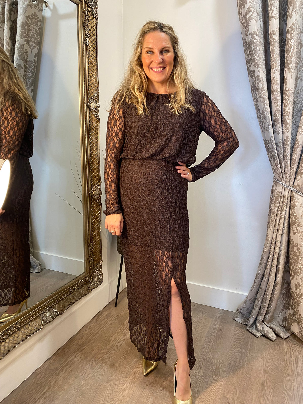 Lace Dress - Chocolate