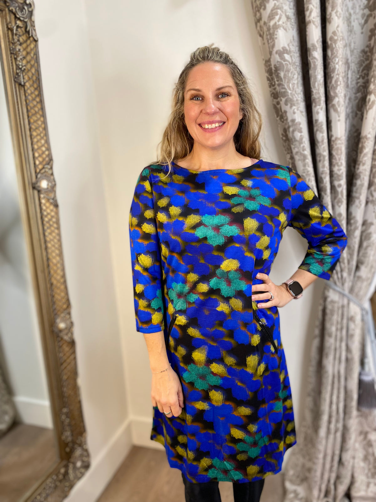 VEGAS Blue Print Dress