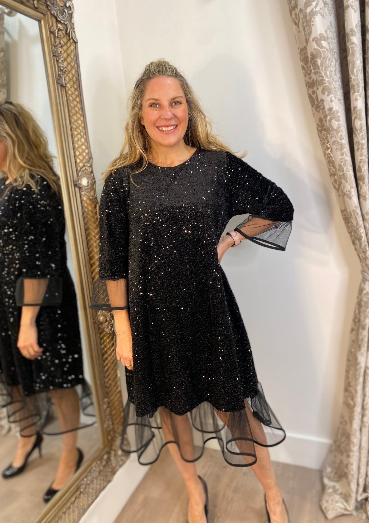 Zola Sequin Dress - Black
