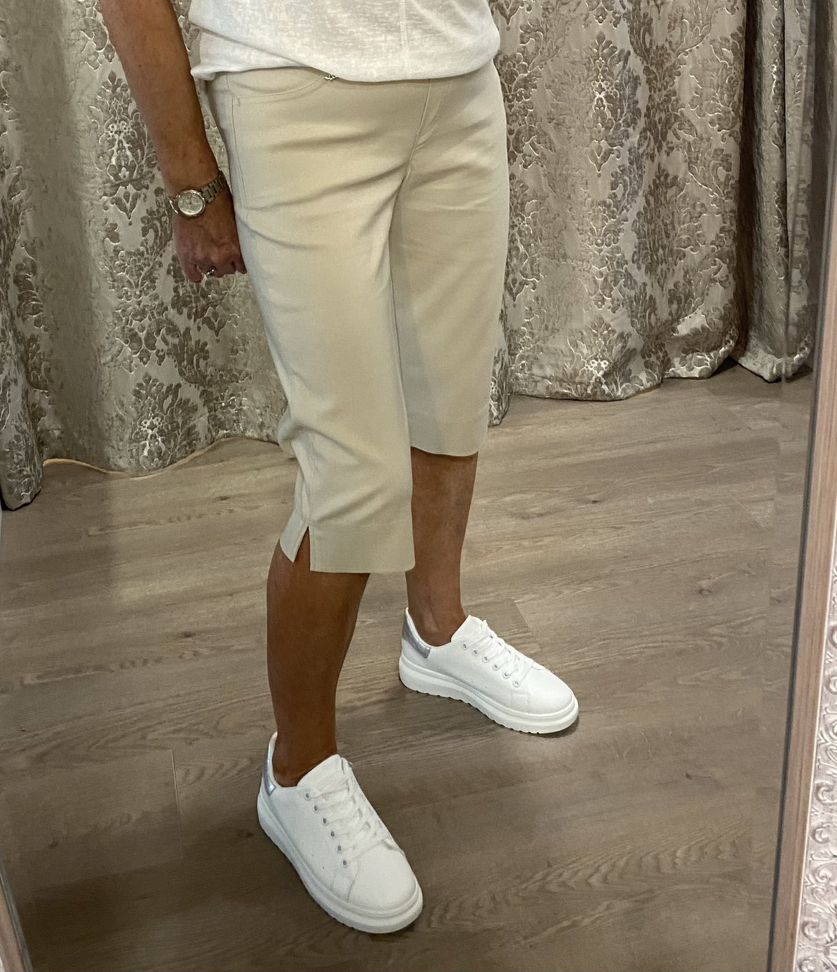 ROBELL LEXI Knee Length Shorts - Sand