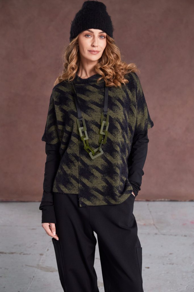 Houndstooth Knit High neck top-Moss