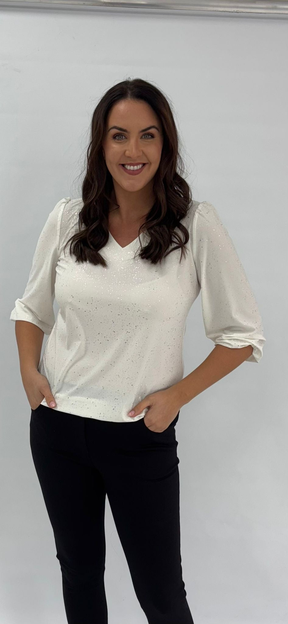 YEW V-Neck Top - Cream/Silver